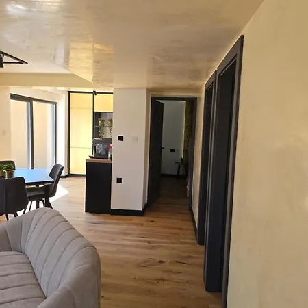 Oli 2 Apartment