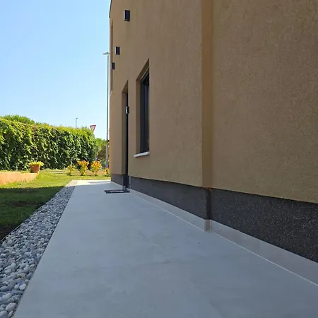 Apartment Oli 2
